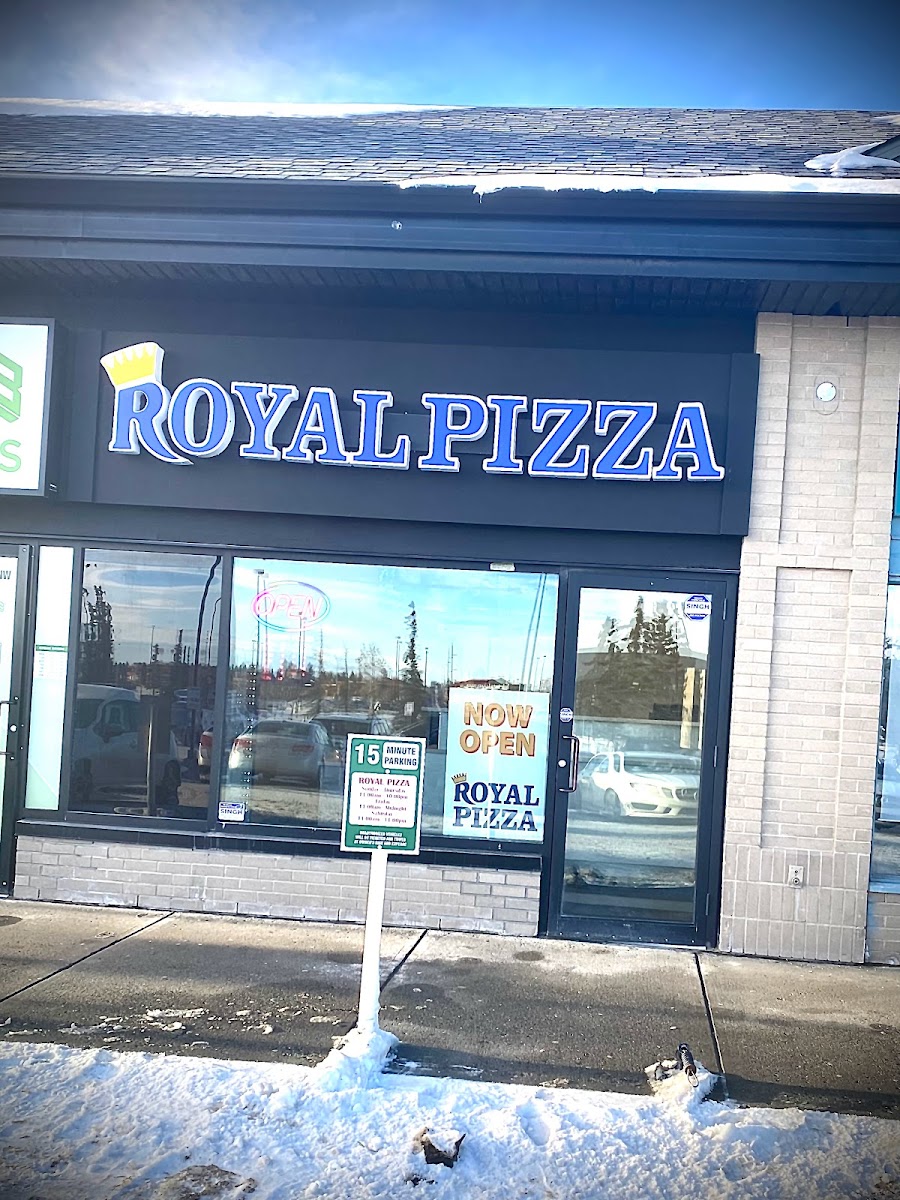Royal Pizza Crowfoot